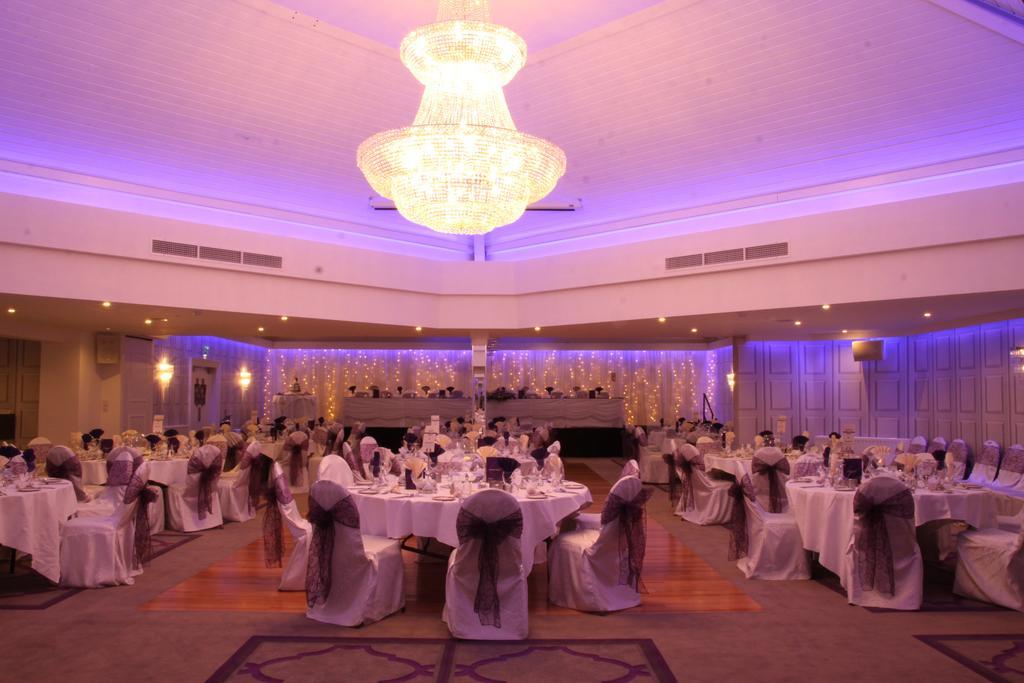 The Royal Hotel Cookstown Kültér fotó
