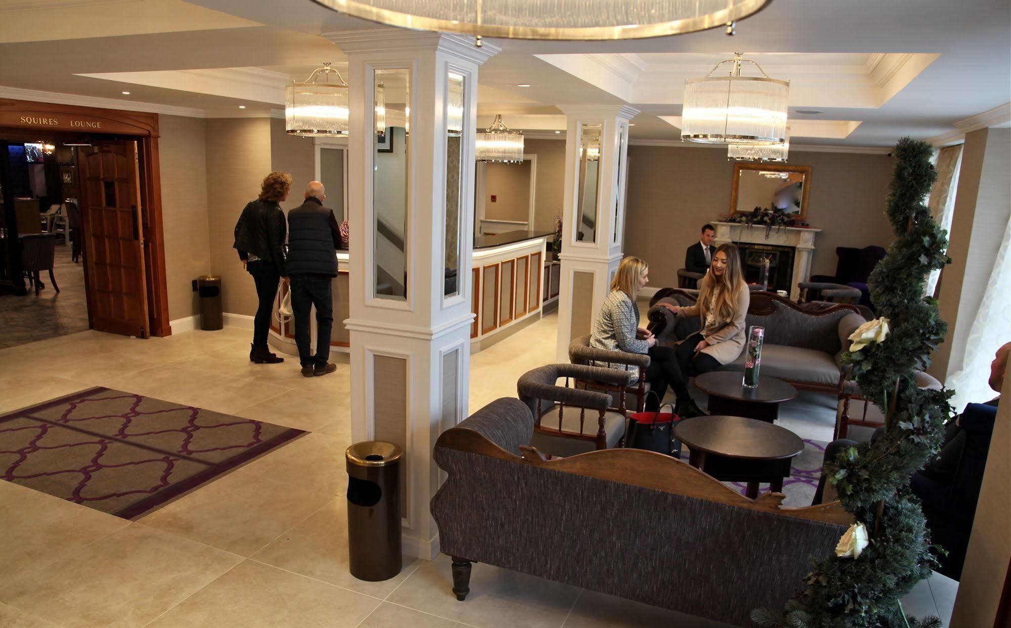 The Royal Hotel Cookstown Kültér fotó