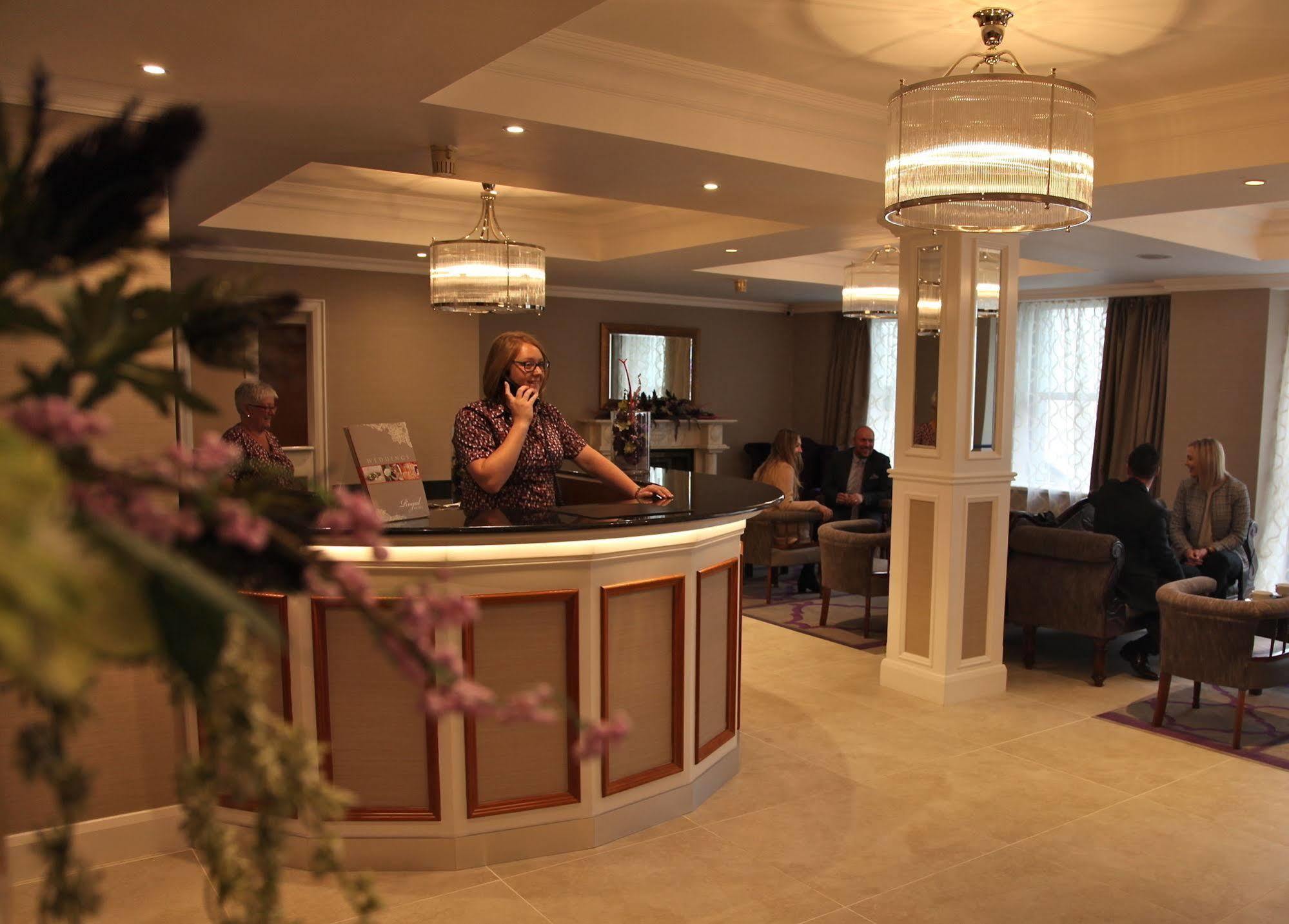 The Royal Hotel Cookstown Kültér fotó
