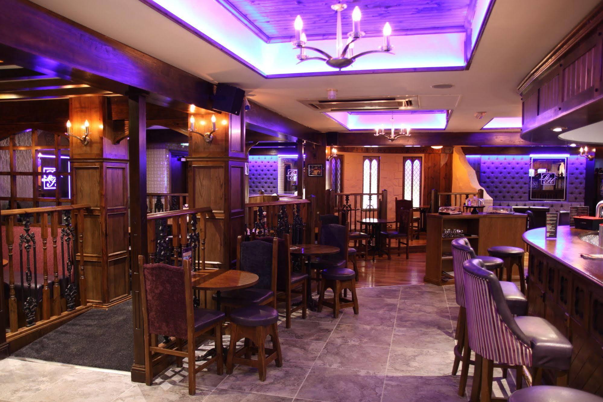The Royal Hotel Cookstown Kültér fotó
